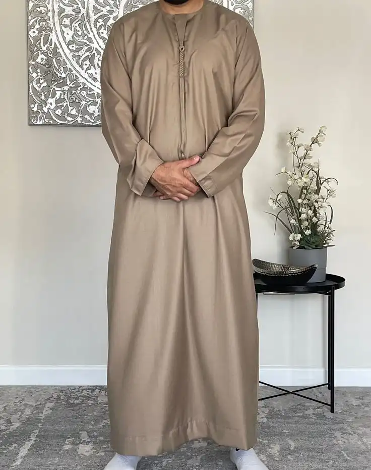 emirati thobe